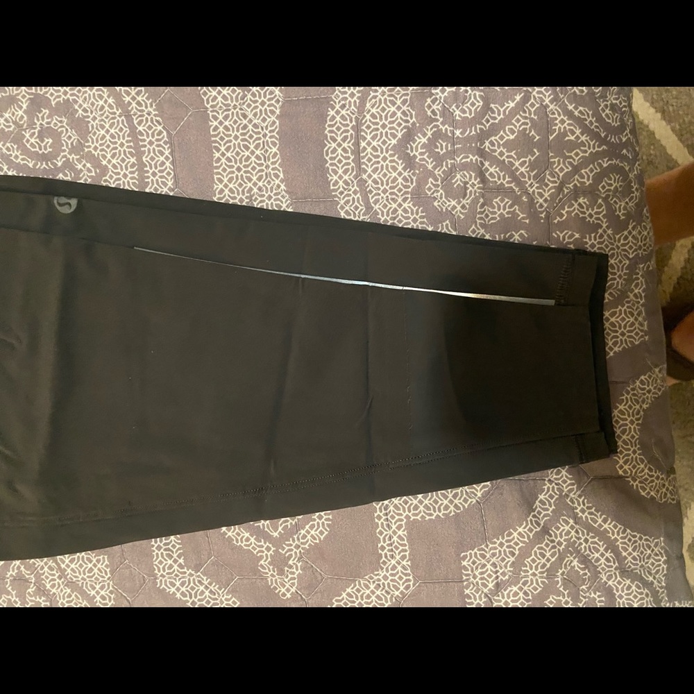 Medium LuLu Lemon transit jogger.